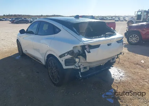 2024 Ford Mustang Mach-E Gt from USA, damaged, VIN 3FMTK4SX3RMA28809